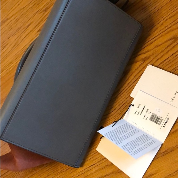 Celine Handbag - Picture 2 of 8